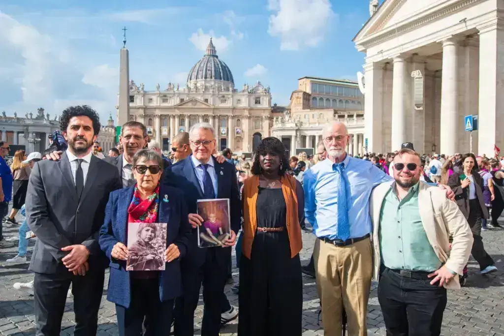 Mitglieder der Betroffeneninitiative Ending Clergy Abuse